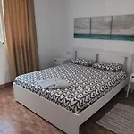 דירה Casa Bonblet באיאמר